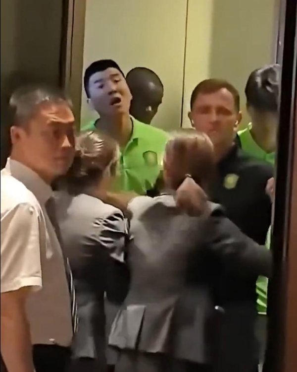 女司理成最好后卫 王刚张玉宁不如张呈栋于大宝！两虎相宜当队长