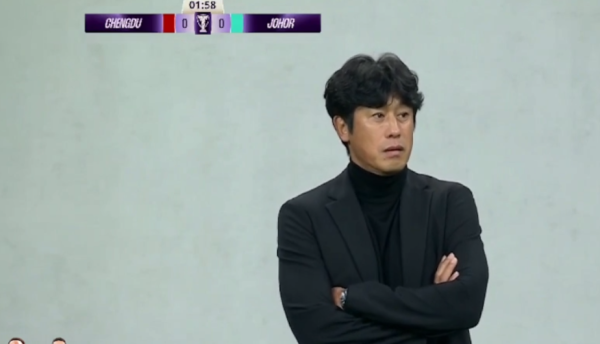 蓉城恶梦开局！4分钟遭闪击，胡荷韬乌龙助攻，亚冠主场初度丢球