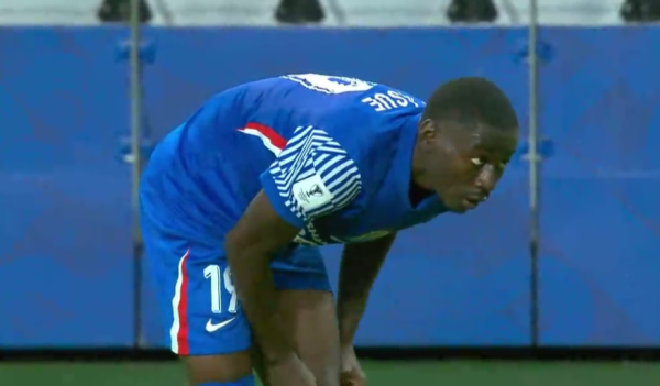 0-0！申花外助失良机，球迷戏称“水货”，韩国门将“神扑”救主