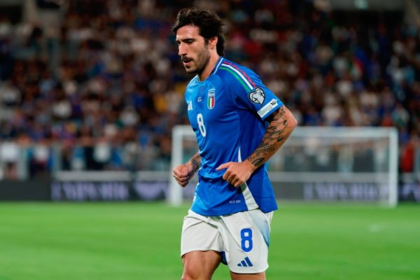 托纳利：本场咱们踢得不够出色，临了一场若是投诚挪威会很有匡助