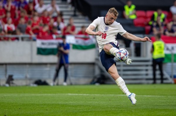 鲍文：但愿收拢契机向老师展现我方的智商，力求完满世界杯梦念念