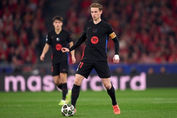 909天！巴萨前次诺坎普比赛现气势中12东说念主参赛，德容莱万等7东说念主首发