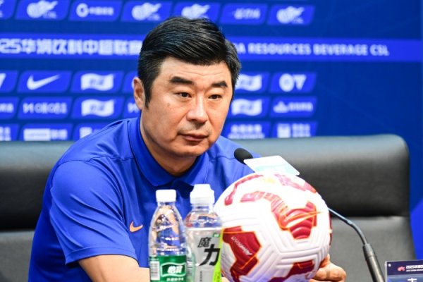 韩鹏：没压力不代表没能源，1500分和卡扎伊什维利争金靴很热切