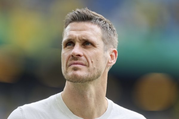 凯尔：就算施洛特贝克离队多特也会持续前进，但咱们但愿留住他